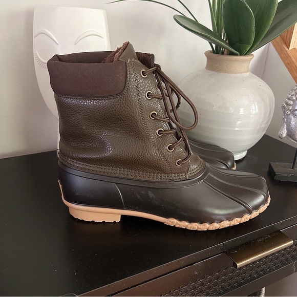 Weatherproof Dark Brown Boots - Picture 2 of 6